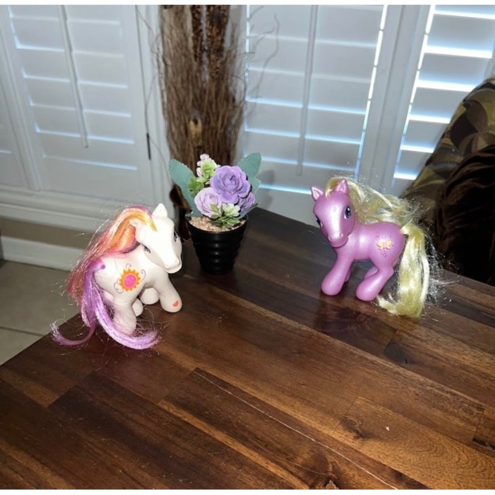 My Little Pony G3 Sunny Daze‎ and Doseydotes